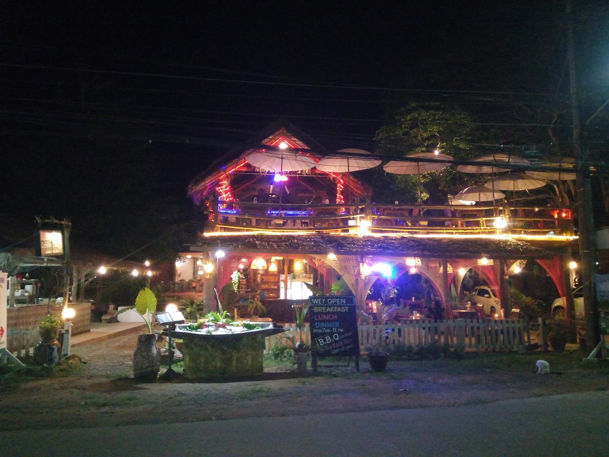 Euro Lanta White Rock Resort Ko Lanta Rom bilde
