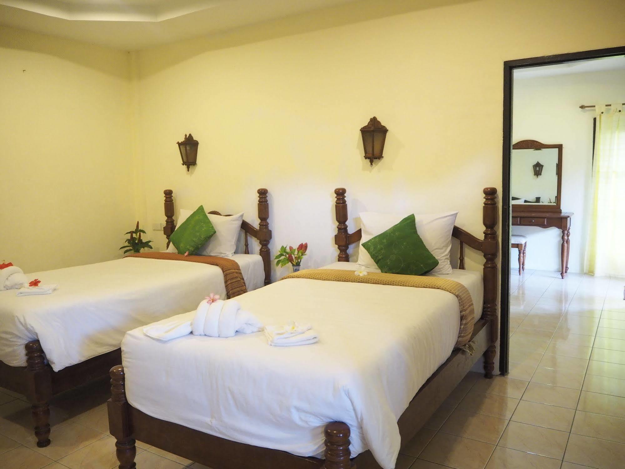 Euro Lanta White Rock Resort Ko Lanta Eksteriør bilde