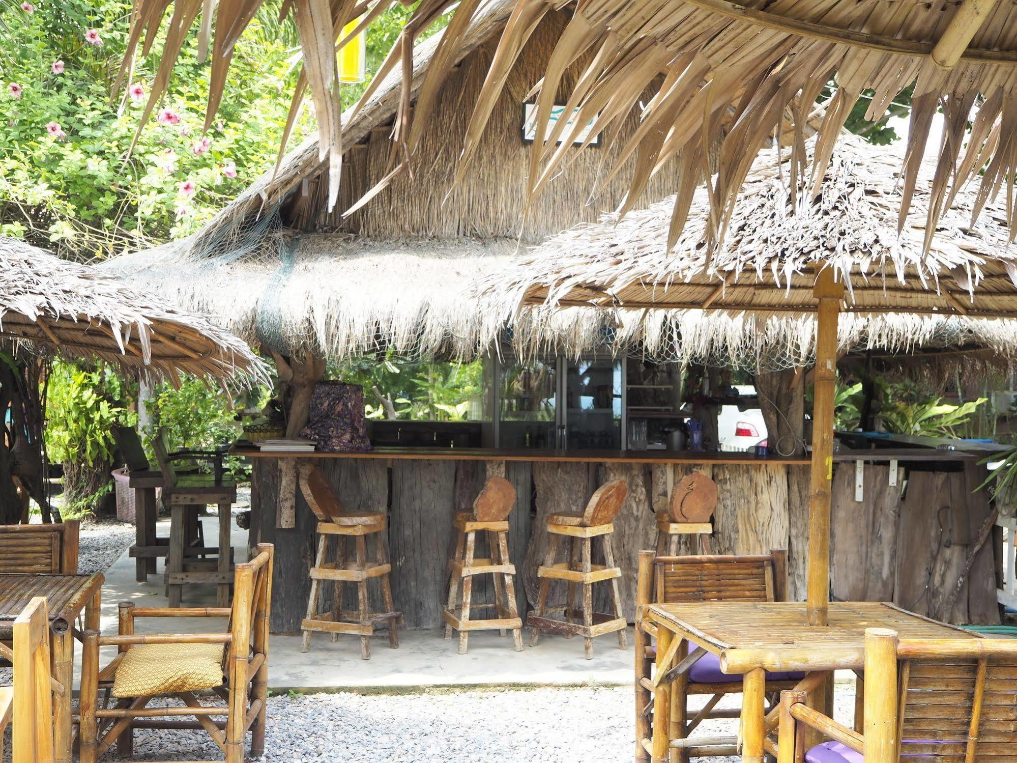Euro Lanta White Rock Resort Ko Lanta Eksteriør bilde